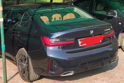 2023 BMW 3 Series Long Wheelbase 330Li M Sport First Edition