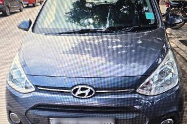 Hyundai Grand i10 CRDi Sportz Second-hand 2015 Hyundai Grand i10 CRDi Sportz for sale in Pimpri chinchwad