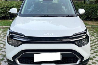 2022 Kia Carens Premium BSVI