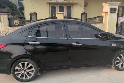 2015 Hyundai Verna 1.6 SX