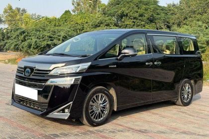 2022 Toyota Vellfire एग्जीक्यूटिव लाउंज बीएस6