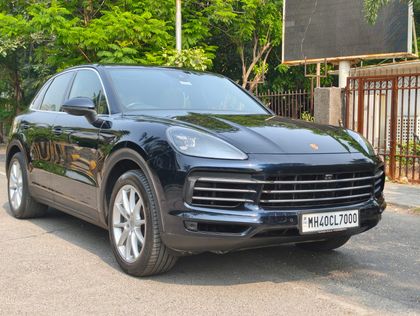 2022 Porsche Cayenne Base