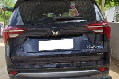 2025 Mahindra XUV700 एएक्स7 7Str AT