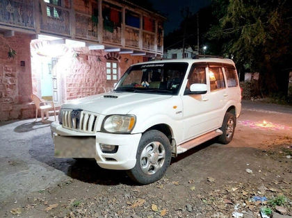 2012 Mahindra Scorpio EX 2WD 9S