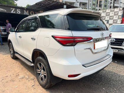 2023 Toyota Fortuner 4X2 Diesel AT
