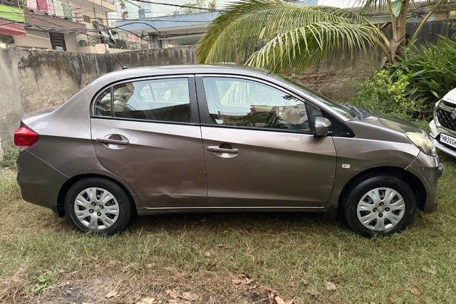 Honda Amaze S i-Vtech Second-hand 2014 Honda Amaze S i-Vtech for sale in Gurgaon