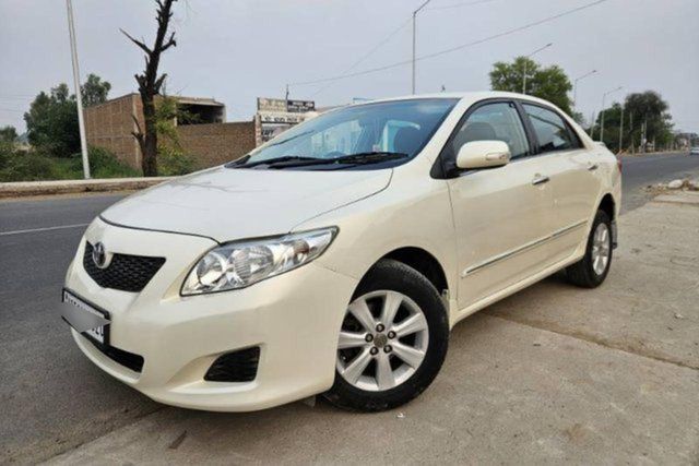 Toyota Corolla Altis Diesel D4DG Second-hand 2010 Toyota Corolla Altis Diesel D4DG for sale in Firozpur