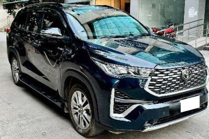 2023 Toyota Innova Hycross जेडएक्स हाइब्रिड बीएस6