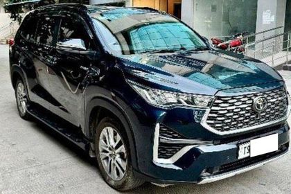 2023 Toyota Innova Hycross जेडएक्स हाइब्रिड बीएस6