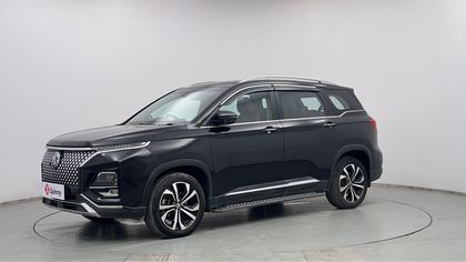 2024 MG Hector Plus Sharp Pro 7 Str Diesel 2023-2025