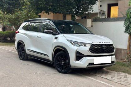 2026 Toyota Innova Hycross ZX(O) एक्सक्लूसिव Edition