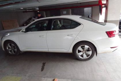 2018 Skoda Superb Style 1.8 TSI MT