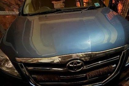2014 Toyota Innova 2.5 जी (Diesel) 7 Seater BS IV