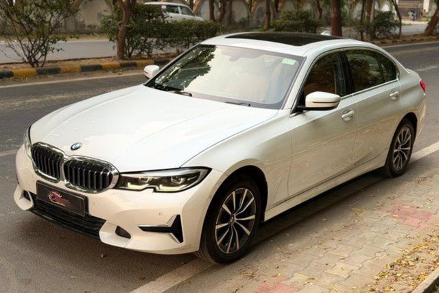 BMW 3 Series 320d Luxury Line Second-hand 2021 BMW 3 Series 320d Luxury Line for sale in Ahmedabad
