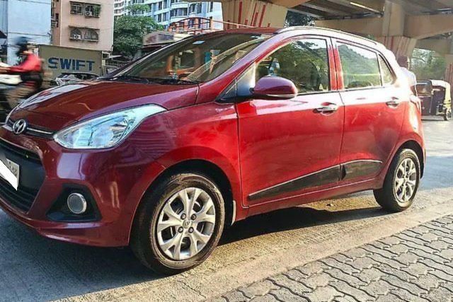 Second-hand 2014 Hyundai Grand i10 Sportz for sale in Mumbai