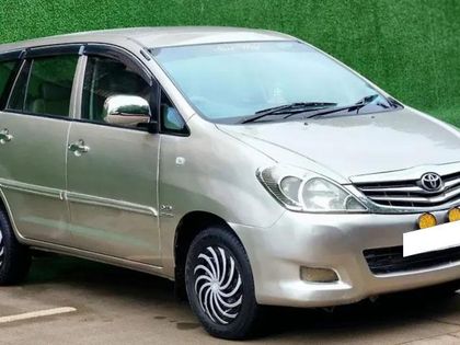 2011 टोयोटा इनोवा 2.5 EV Diesel MS 8 Str BSIII