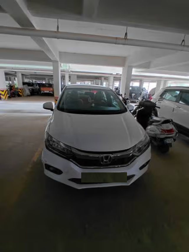 Honda City i VTEC CVT एसवी Second-hand 2017 Honda City i VTEC CVT एसवी for sale in Bangalore