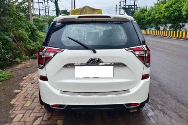 Second-hand 2018 Mahindra XUV500 W11 FWD Diesel for sale in Jabalpur