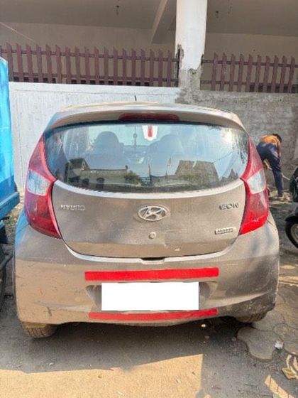 2013 Hyundai EON मैग्ना प्लस
