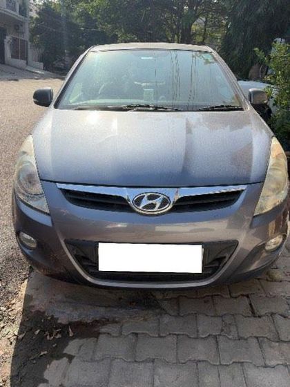 2012 Hyundai i20 1.2 एस्टा