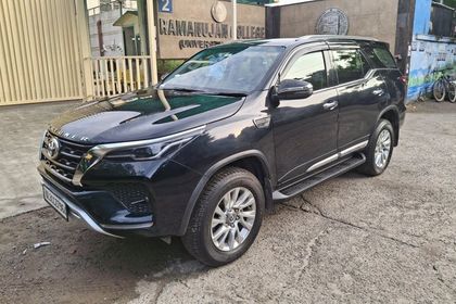 2023 टोयोटा फॉर्च्यूनर 4X4 Diesel AT BSVI
