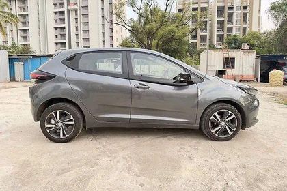 2022 टाटा अल्ट्रोज़ XZ Plus BSVI