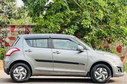 2017 मारुति सुजुकी स्विफ्ट VXI