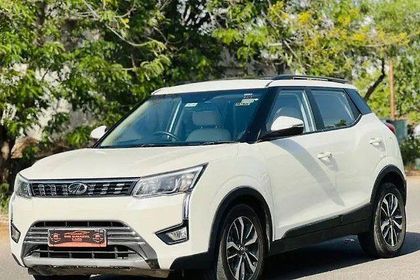 2021 Mahindra XUV300 W8 BSVI