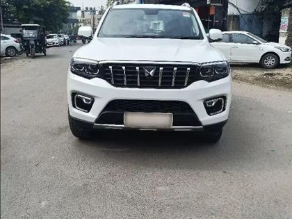 2022 महिंद्रा स्कॉर्पियो एन Z8L 6 Str AT BSVI