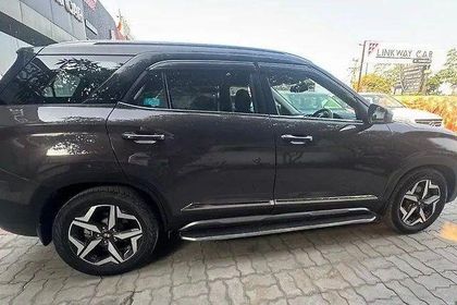 2021 Hyundai Alcazar 1.5 Signature (O) 7-Seater Diesel AT