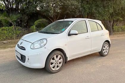 2014 Nissan Micra डीजल XV