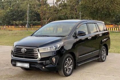 2022 Toyota Innova Crysta 2.4 VX 7 STR