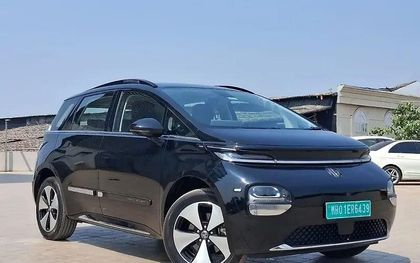 2024 MG Windsor EV एसेंस