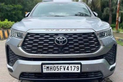2025 Toyota Innova Hycross VX 7STR Hybrid