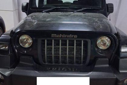 2023 Mahindra Thar LX 4डब्ल्यूडी Hard Top AT बीएस6