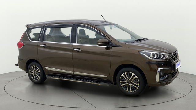 Maruti Suzuki Ertiga जेडएक्सआई एटी Second-hand 2023 Maruti Suzuki Ertiga जेडएक्सआई एटी for sale in Mumbai