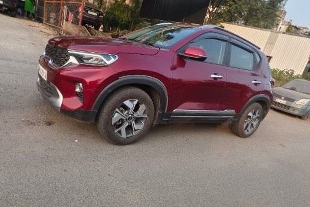 Second-hand 2021 Kia Sonet एचटीएक्स डीजल बीएस6 for sale in Pune