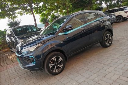 2023 Tata Nexon EV क्रिएटिव प्लस मिड रेंज