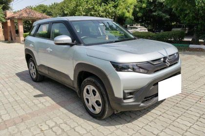 2025 मारुति सुजुकी ब्रेजा Vxi CNG