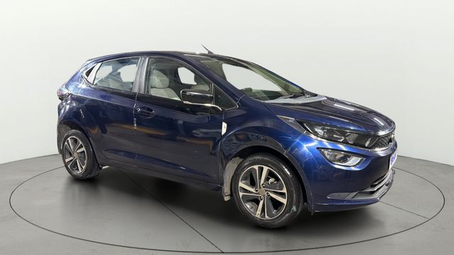 Second-hand 2022 Tata Altroz XZ Diesel BSVI for sale in Kolkata