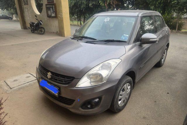 Maruti Suzuki Swift Dzire वीएक्सआई Second-hand 2012 Maruti Suzuki Swift Dzire वीएक्सआई for sale in Fatehabad