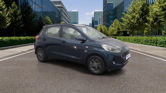 Second-hand 2020 Hyundai Grand i10 Nios AMT स्पोर्टज़ for sale in Pune