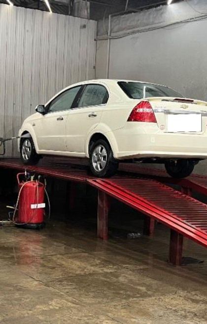 2010 Chevrolet Aveo 1.4 LT बीएस4