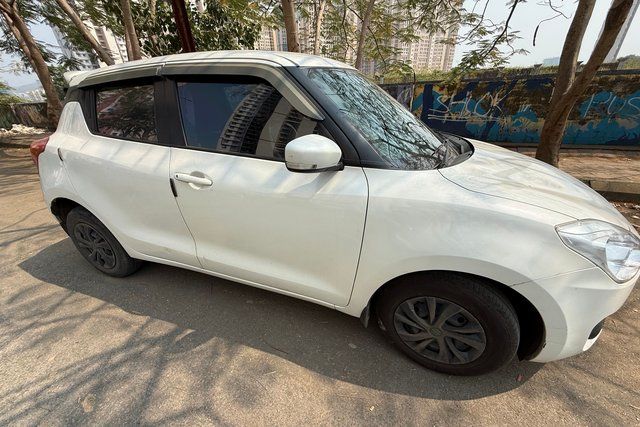 Second-hand 2020 Maruti Suzuki Swift AMT वीएक्सआई for sale in Virar