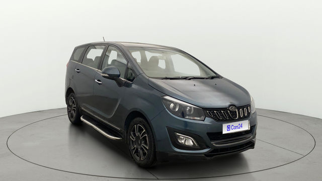 Second-hand 2018 Mahindra Marazzo M8 for sale in Lucknow