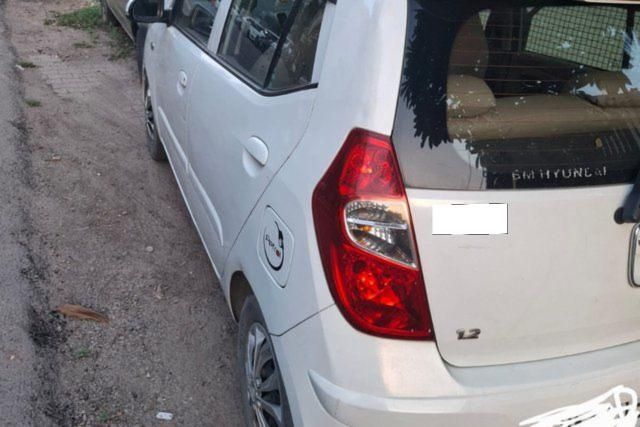 Second-hand 2013 Hyundai i10 स्पोर्टज़ for sale in Haridwar