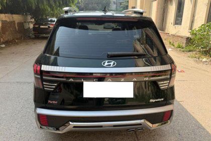 2026 Hyundai Alcazar सिग्नेचर डीसीटी