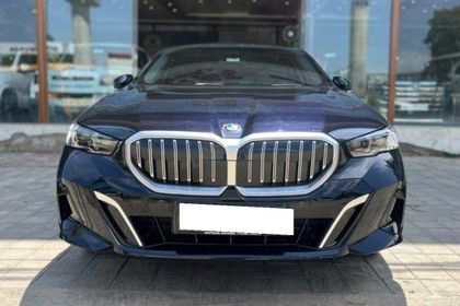 2026 BMW 5 Series 530Li