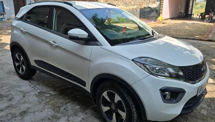 2018 Tata Nexon 1.5 Revotorq XZ प्लस