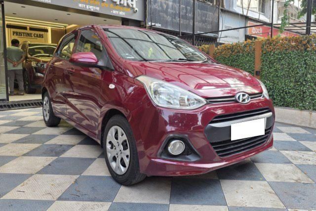 Second-hand 2016 Hyundai Grand i10 Magna AT for sale in Mumbai